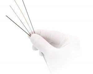 Guidewire_hand_group_R6-300×327-1